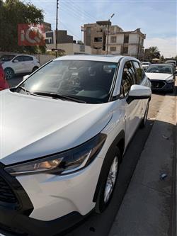 تۆیۆتا کۆرۆلا کرۆس